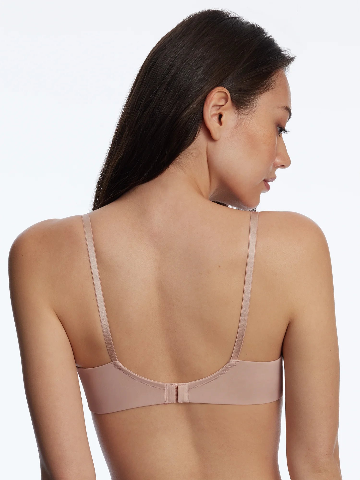 Front adjustable straps of Skarlett Blue Entice Balconette Bra in Rose Gold allowing for a personalized fit.