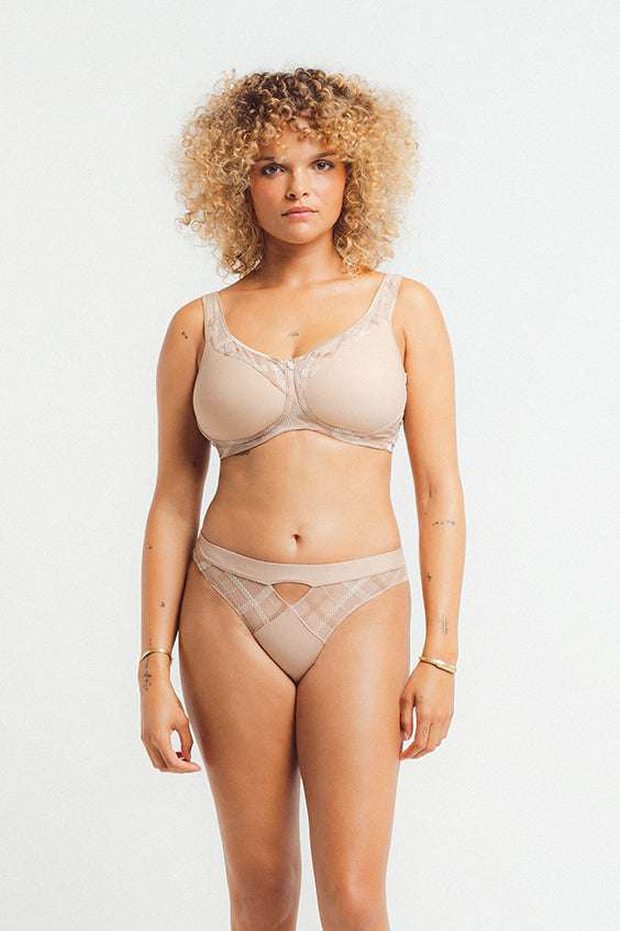 Louisa Bracq Albanach Non Wired Bra - Supporting Eve Lingerie