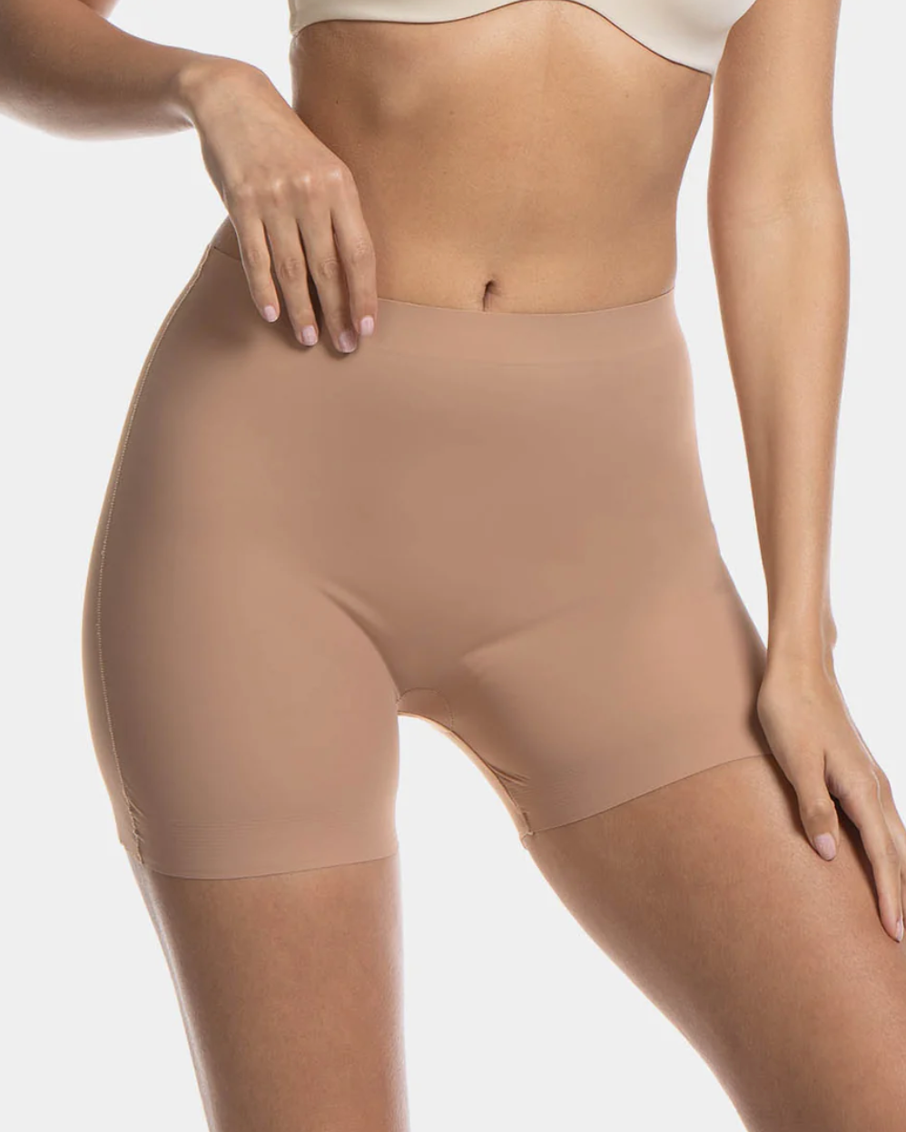 Maxi Sexy Shaping Short mocha front