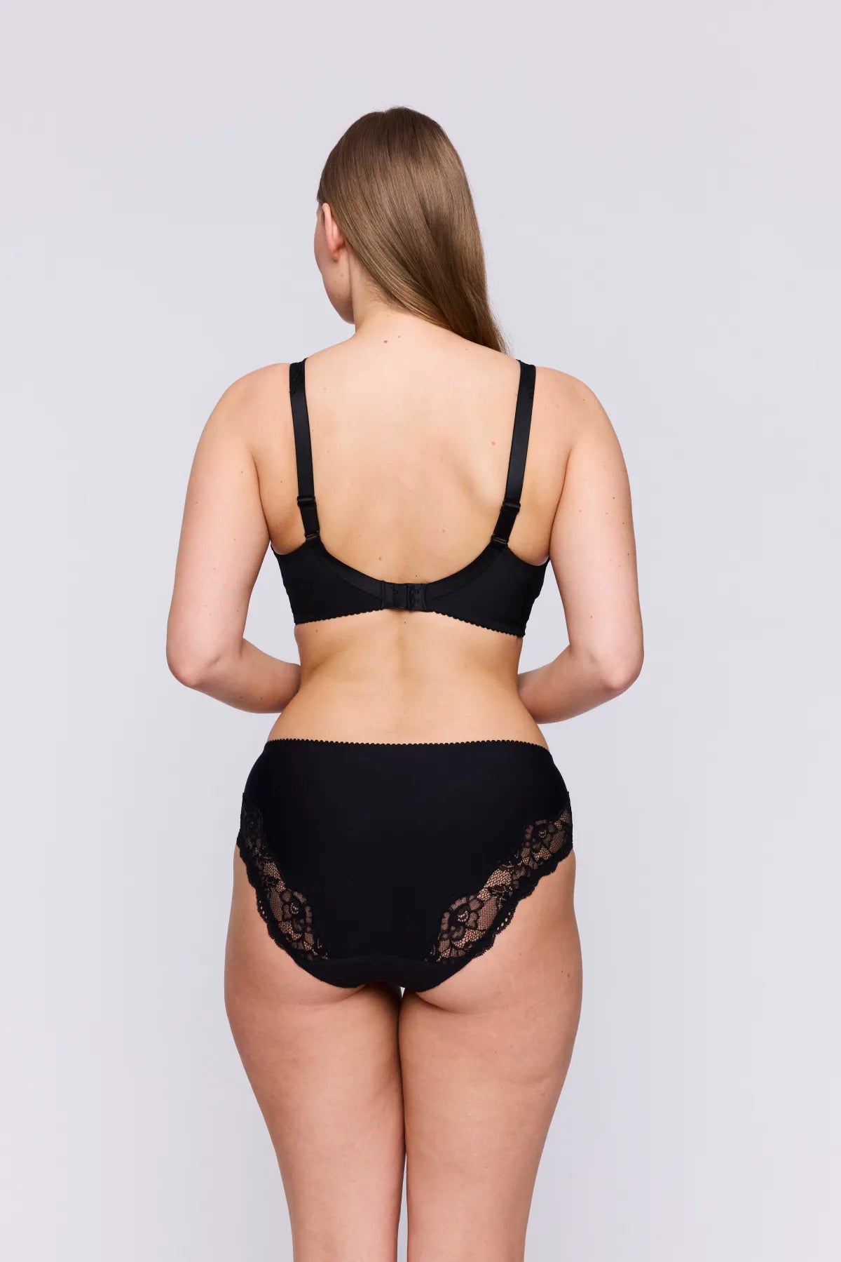 Prima Donna Madison Full Cup Bra - Black - Supporting Eve Lingerie