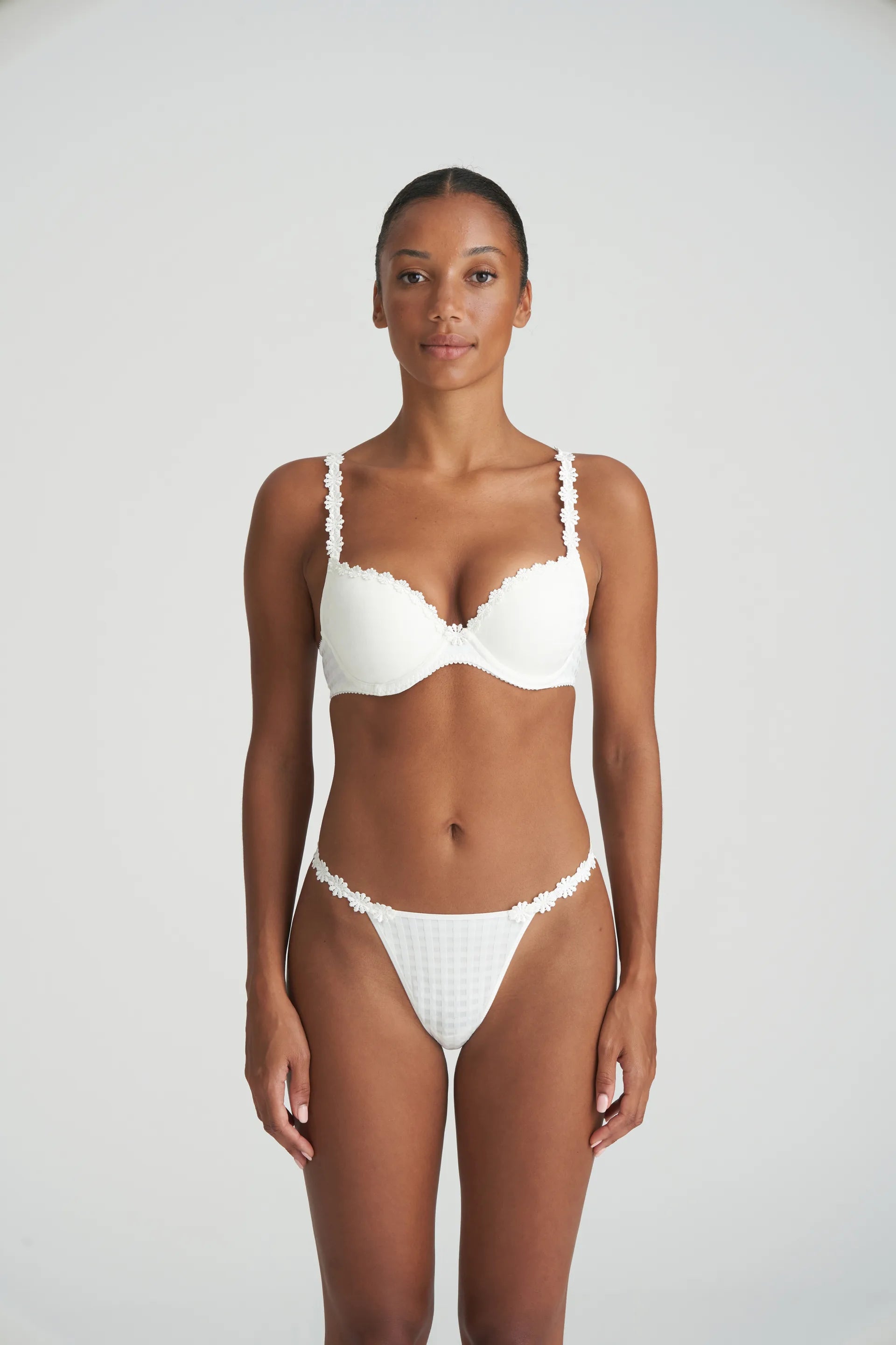 Marie Jo Avero Thong - Supporting Eve Lingerie