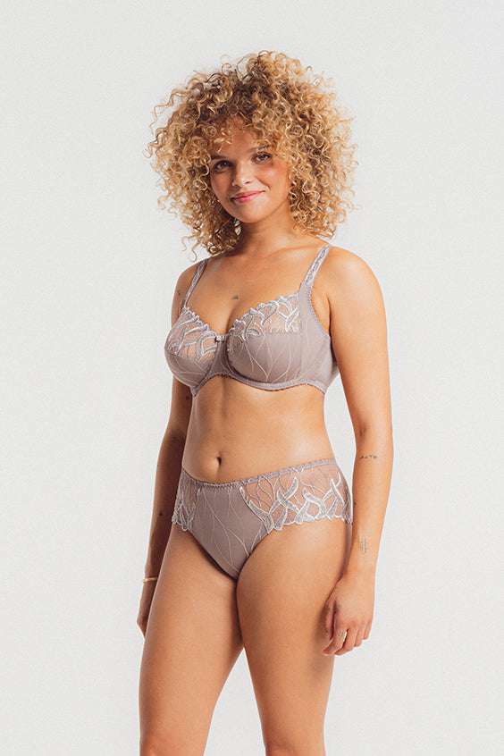 Louisa Bracq Julia Full Cup Bra - Supporting Eve Lingerie